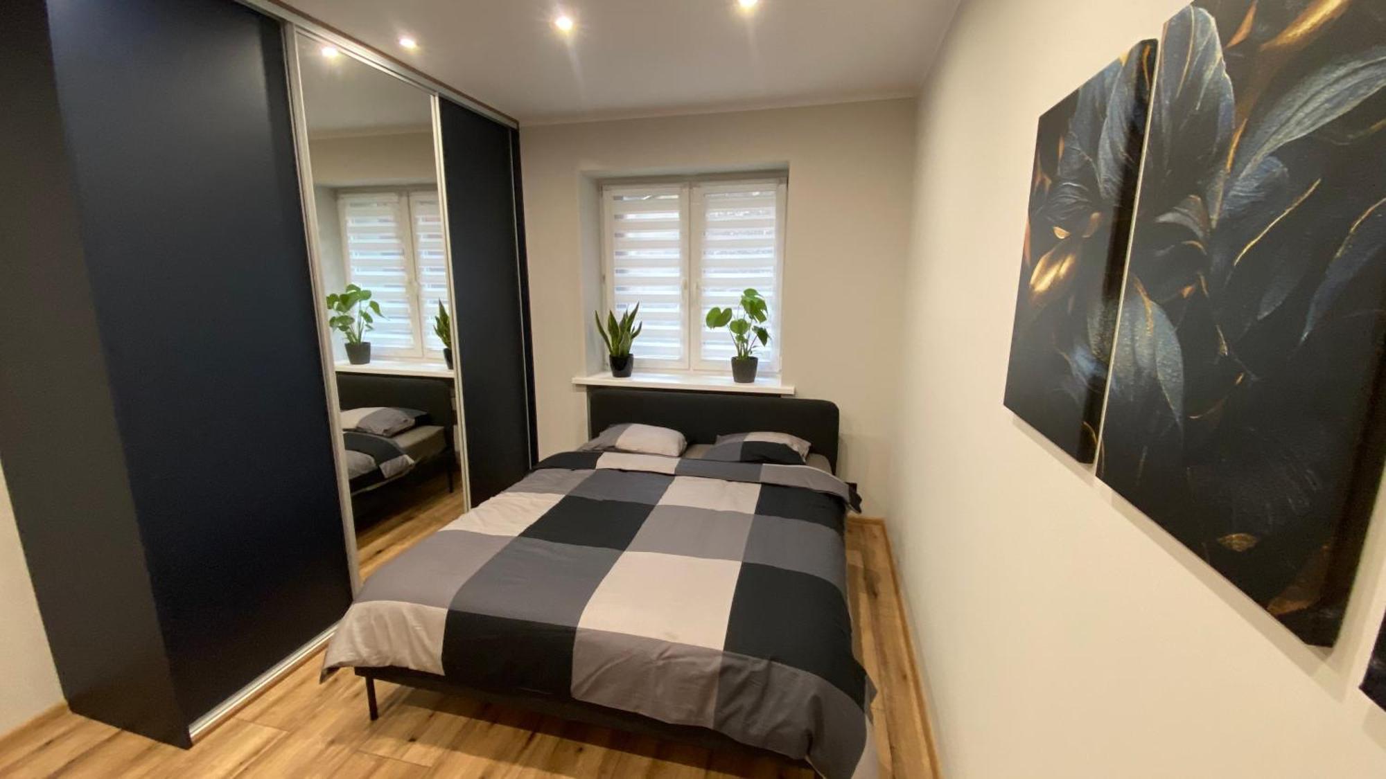 Apartament Centrum Zabrze Kültér fotó